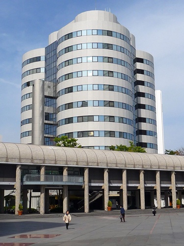 ジャヴァグループ本社ビル