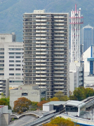 ポートピアプラザD棟