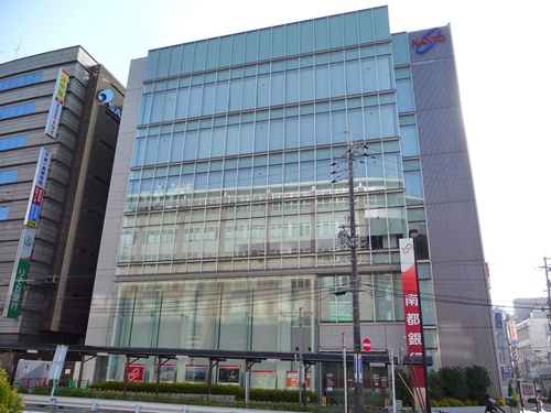 南都銀行 西大寺駅前ビル