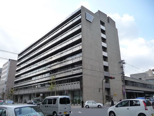 京都銀行本店ビル