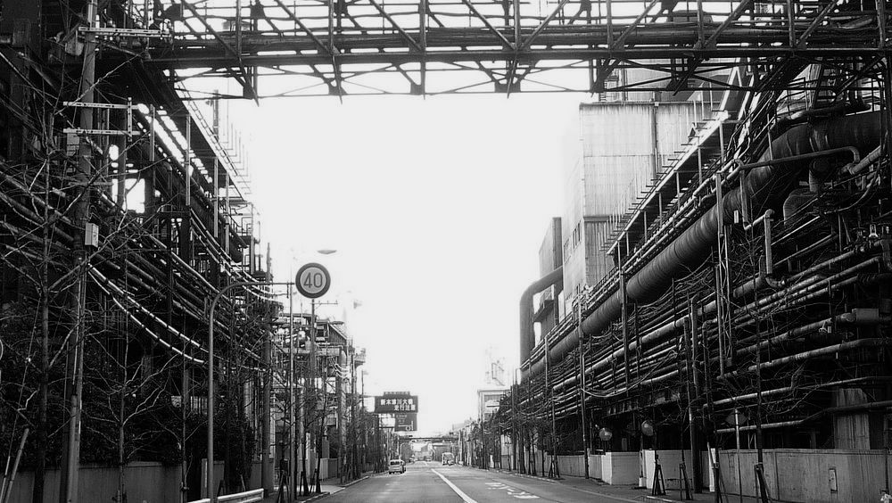 消えた大阪の工場萌え 中山製鋼所の転炉工場が解体されました