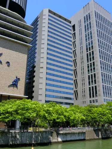 大阪三井物産ビル