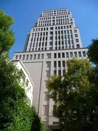 中央大通FNビル