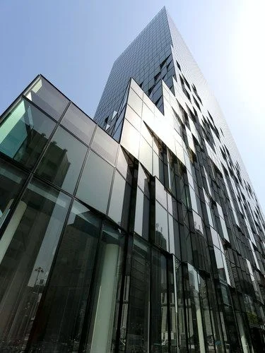 大阪富国生命ビル