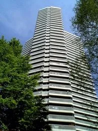 ベル・パークシティ・J棟