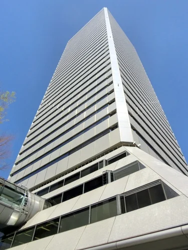 TWIN21・MIDタワー