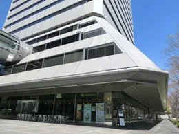 TWIN21・MIDタワー