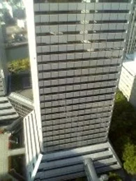 TWIN21・MIDタワー