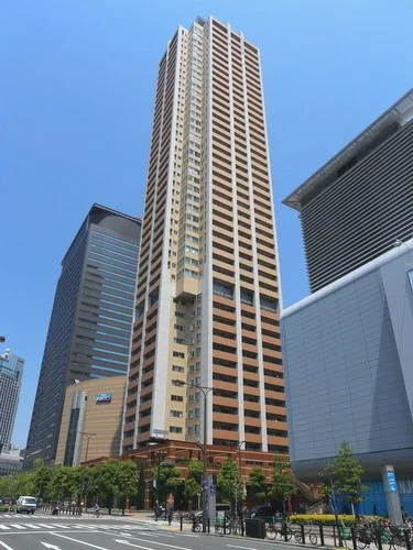 ザ・なんばタワー レジデンス・イン・なんばパークス