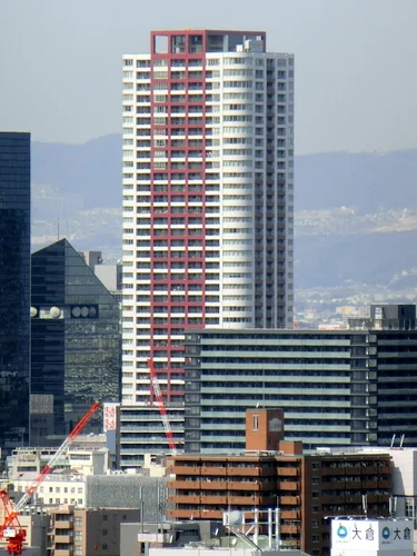 ザ・梅田タワー