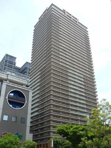 ローレルタワー難波