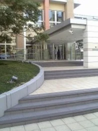 ローレルタワー難波3