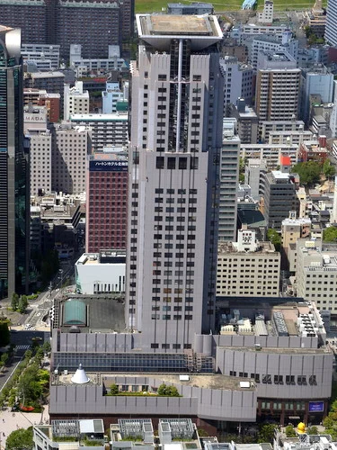 アプローズタワー