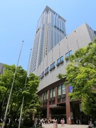 アプローズタワー