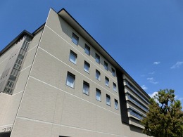 京都大学iPS細胞研究所 第1研究棟6