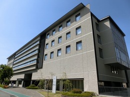 京都大学iPS細胞研究所 第1研究棟7