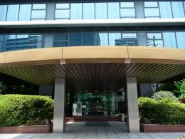 日清食品ホールディングス大阪本社ビル