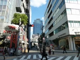 イースクエア茶屋町（旧・百又ビル）2