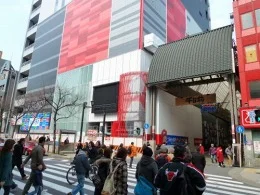 ラウンドワンスタジアム千日前店