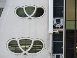 きんえいアポロビル