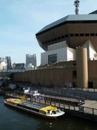 湊町リバープレイス