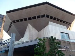 湊町リバープレイス