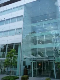 ル･トーア東亜美容専門学校NEO館