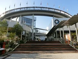 もりのみやキューズモールBASE