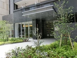 プレサンスタワー北浜