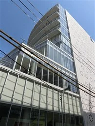 チュチュアンナグループ本社ビル