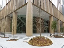 田辺三菱製薬 本社ビル