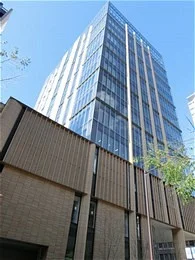 田辺三菱製薬 本社ビル