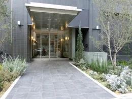 プレミスト南船場3