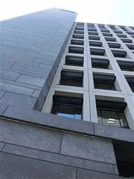 日本経済新聞社大阪本社ビル