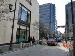 バーバリー心斎橋店