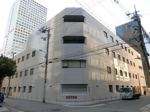 りそな銀行備後町別館