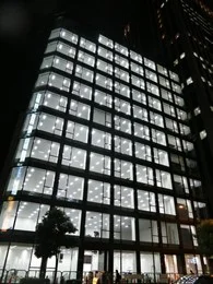 信濃橋富士ビル