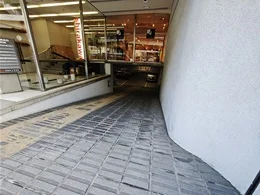 アメリカーナビル