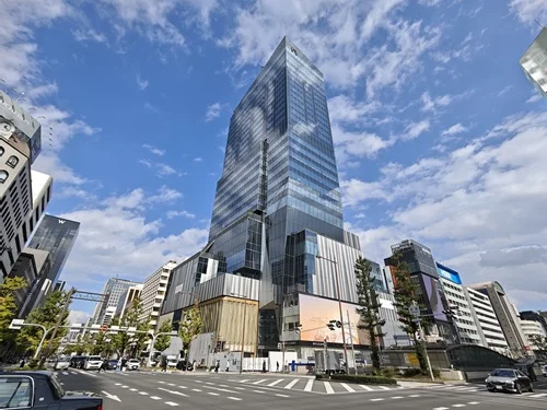 クオーツ心斎橋