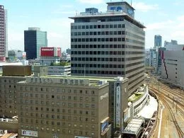 阪急ターミナルビル4