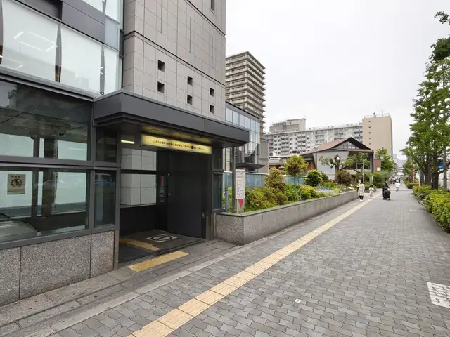 大阪市立中央図書館