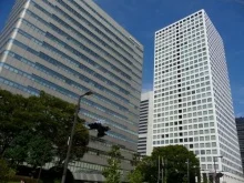 メットライフ本町スクエア（旧・大阪丸紅ビル）