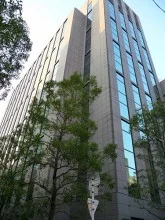 銀泉淀屋橋ビル（三井住友カード大阪本社）4