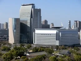 大阪府警察本部庁舎