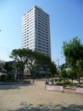 大阪イーストガーデンズタワー