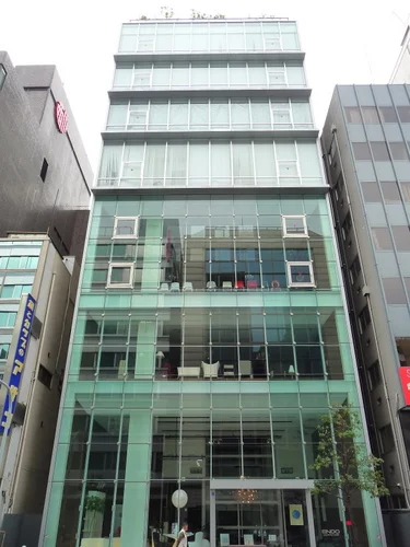 遠藤照明本社ビル