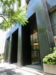 三菱東京UFJ銀行大阪ビル（旧・三和銀行本店）4