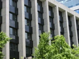 三菱東京UFJ銀行大阪ビル（旧・三和銀行本店）5