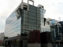 梅田スカイビル ガーデンシックス