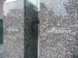 梅田スカイビル ガーデンシックス